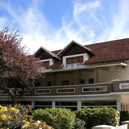 Hotel Crismalu San Martin de los Andes Exterior photo