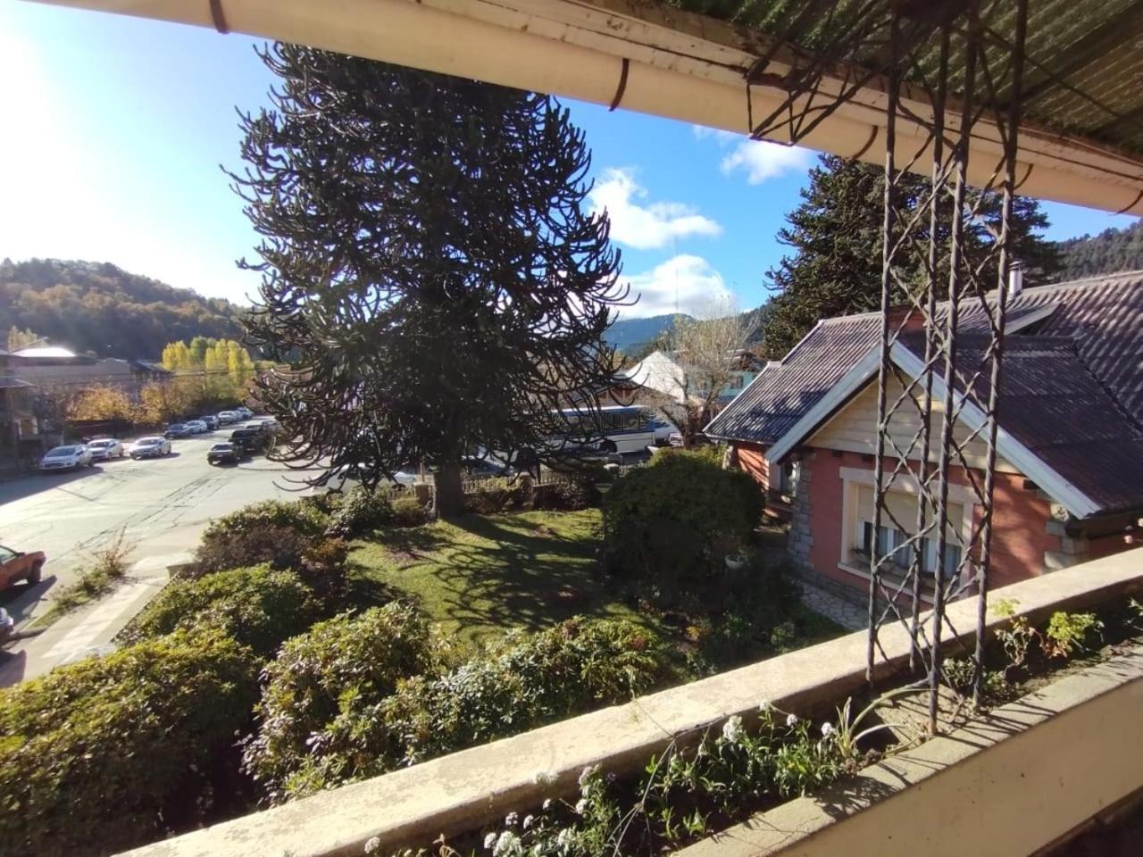 Hotel Crismalu San Martin de los Andes Exterior photo
